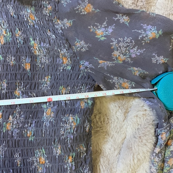 🔥 American Eagle floral peasant top - XS - Picture 9 of 9